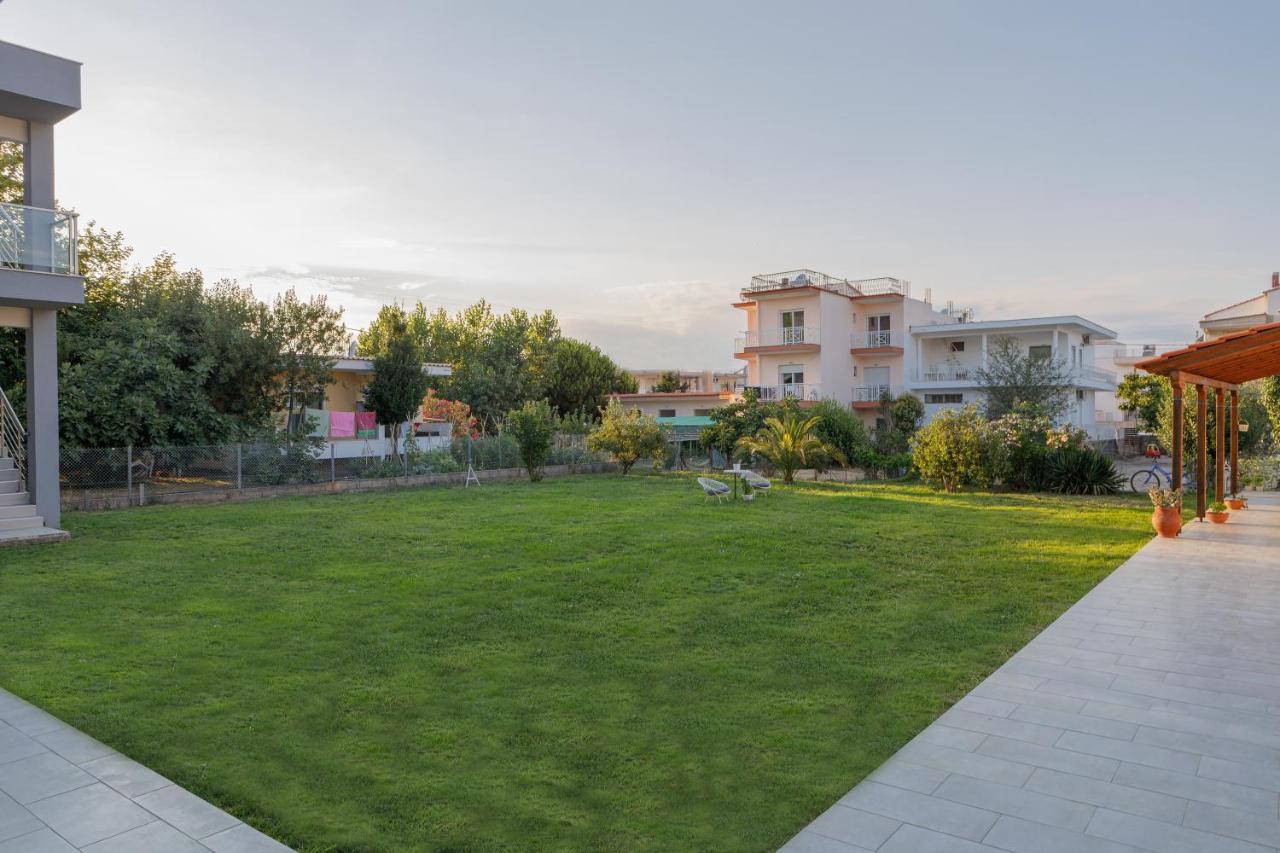 Bisaltae Seaside Suites Keramotí Buitenkant foto